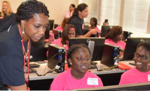 Oracle Academy impulsa el desarrollo de la mujer en el sector TIC en el evento “Girls in ICT Day”
