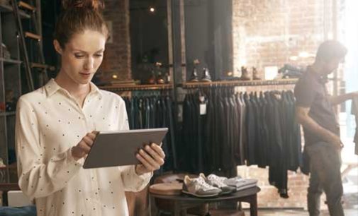 Generación Z prefiere comprar en tiendas físicas