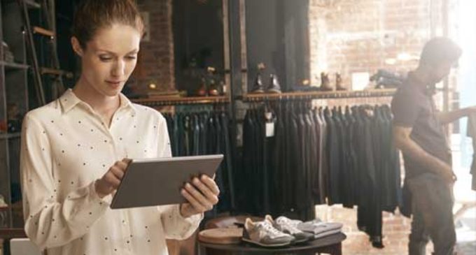 Generación Z prefiere comprar en tiendas físicas